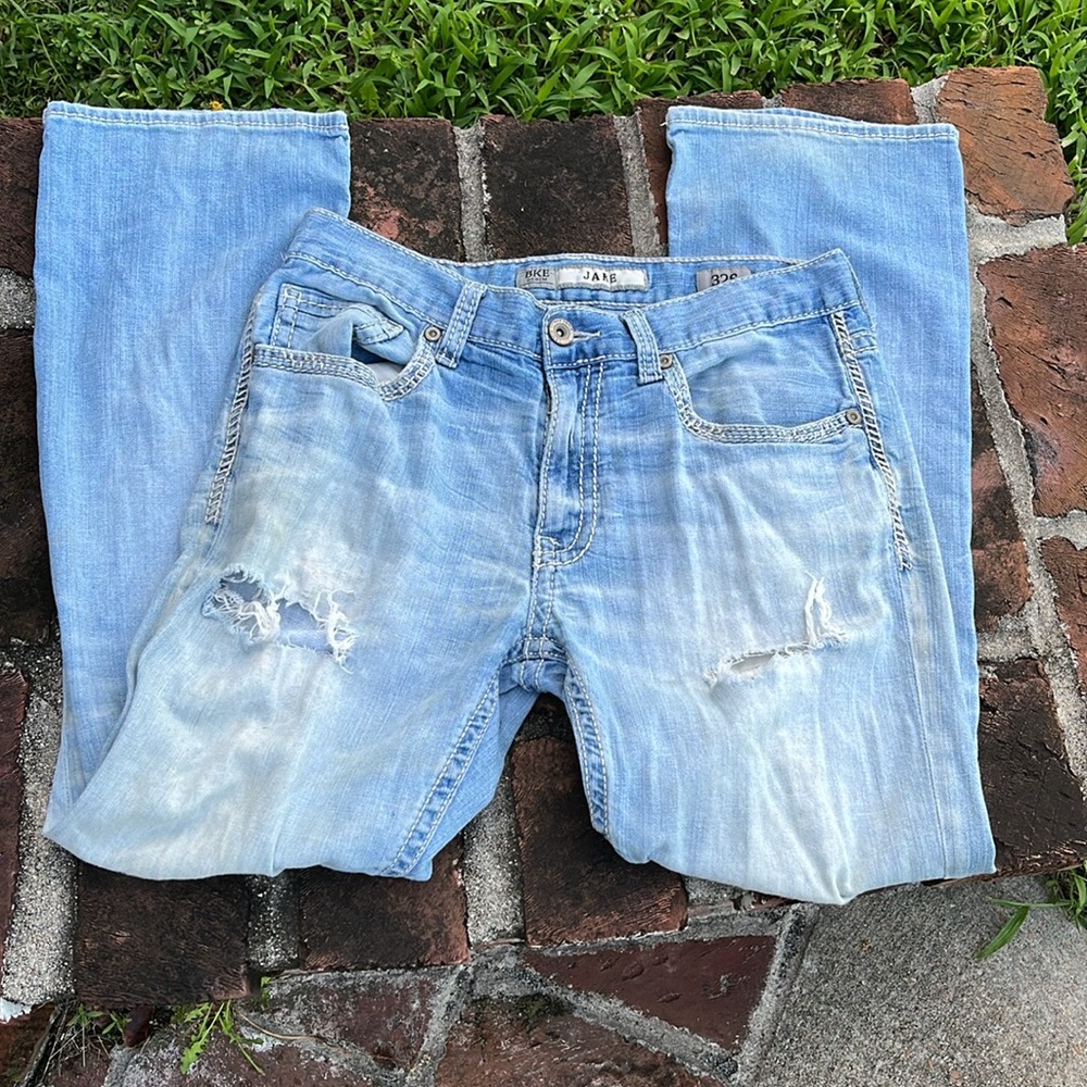BKE "Jake" destroyed blue jeans size 32 S - Picture 3 of 7